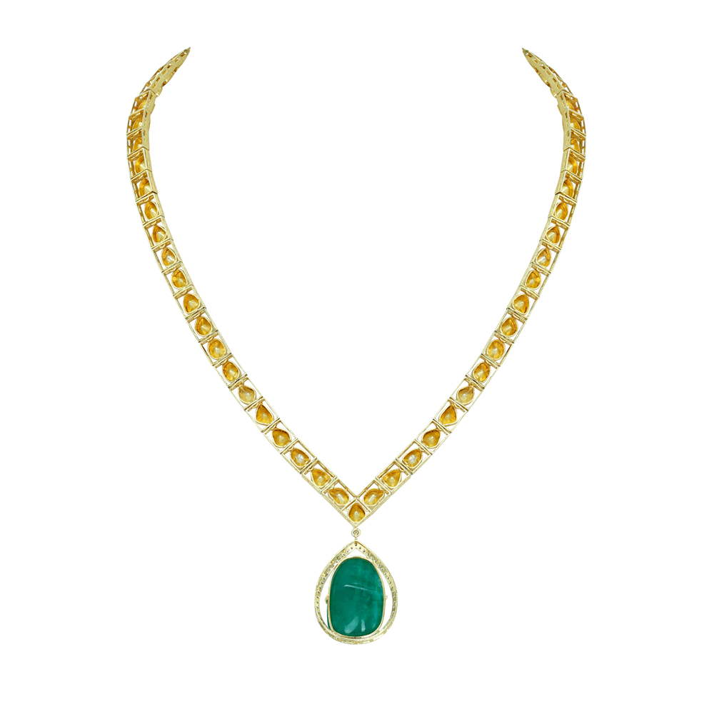 Emerald Pendant Polki Necklace with Symmetrical Polkis